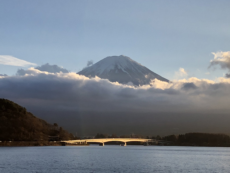 富士山と河口湖大橋