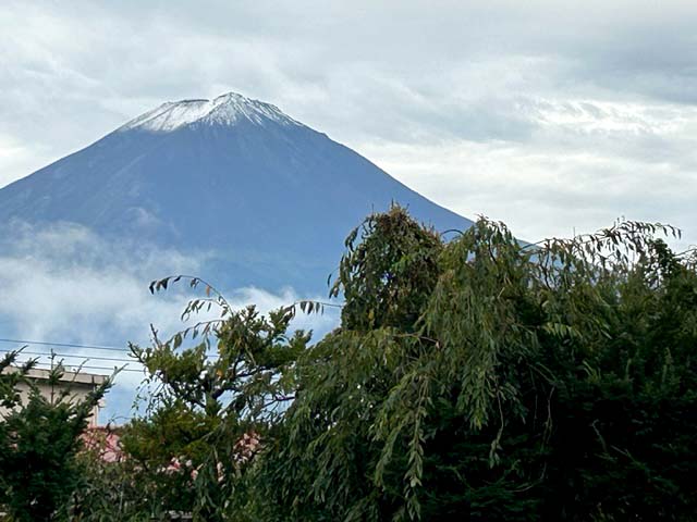 富士山の初冠雪